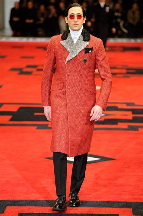 prada men's collection premier in milan in 2012|Prada men's show casting.